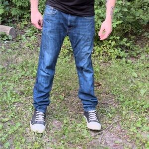 American eagle straigh leg jeans